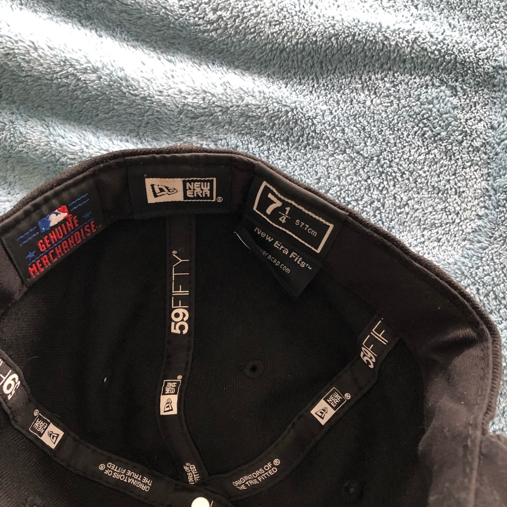 Yankees fitted hat - Picture 2 of 2
